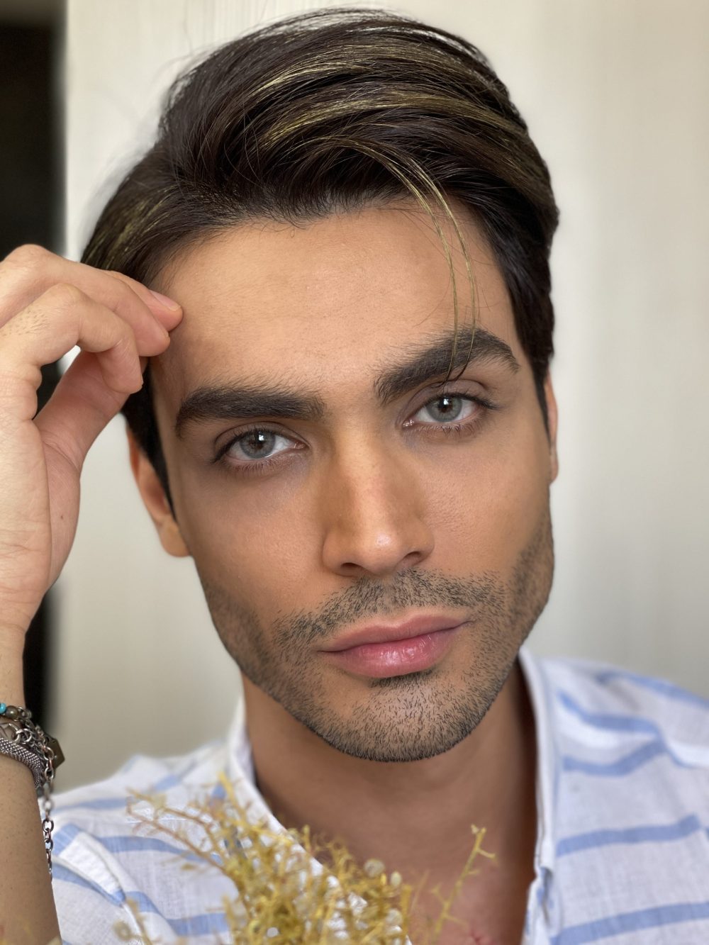 مینی آوا _ گری - Image 1