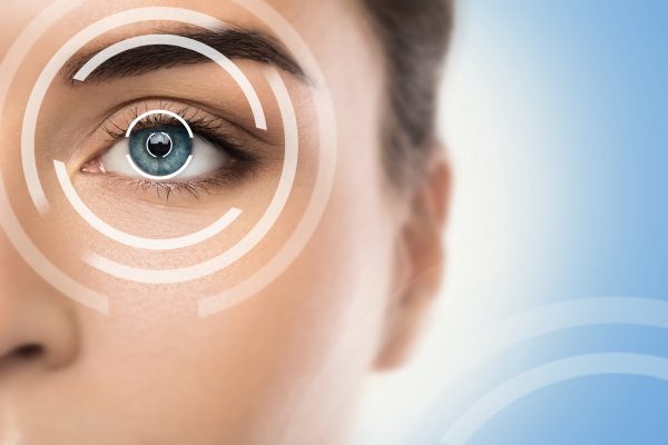 لنز چشم با کیفیت