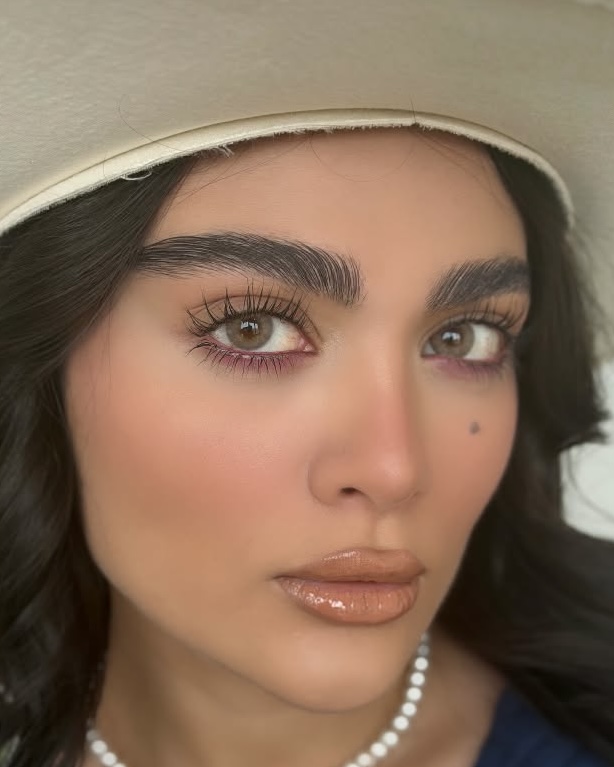 پیور گری برند یونیک سالانه